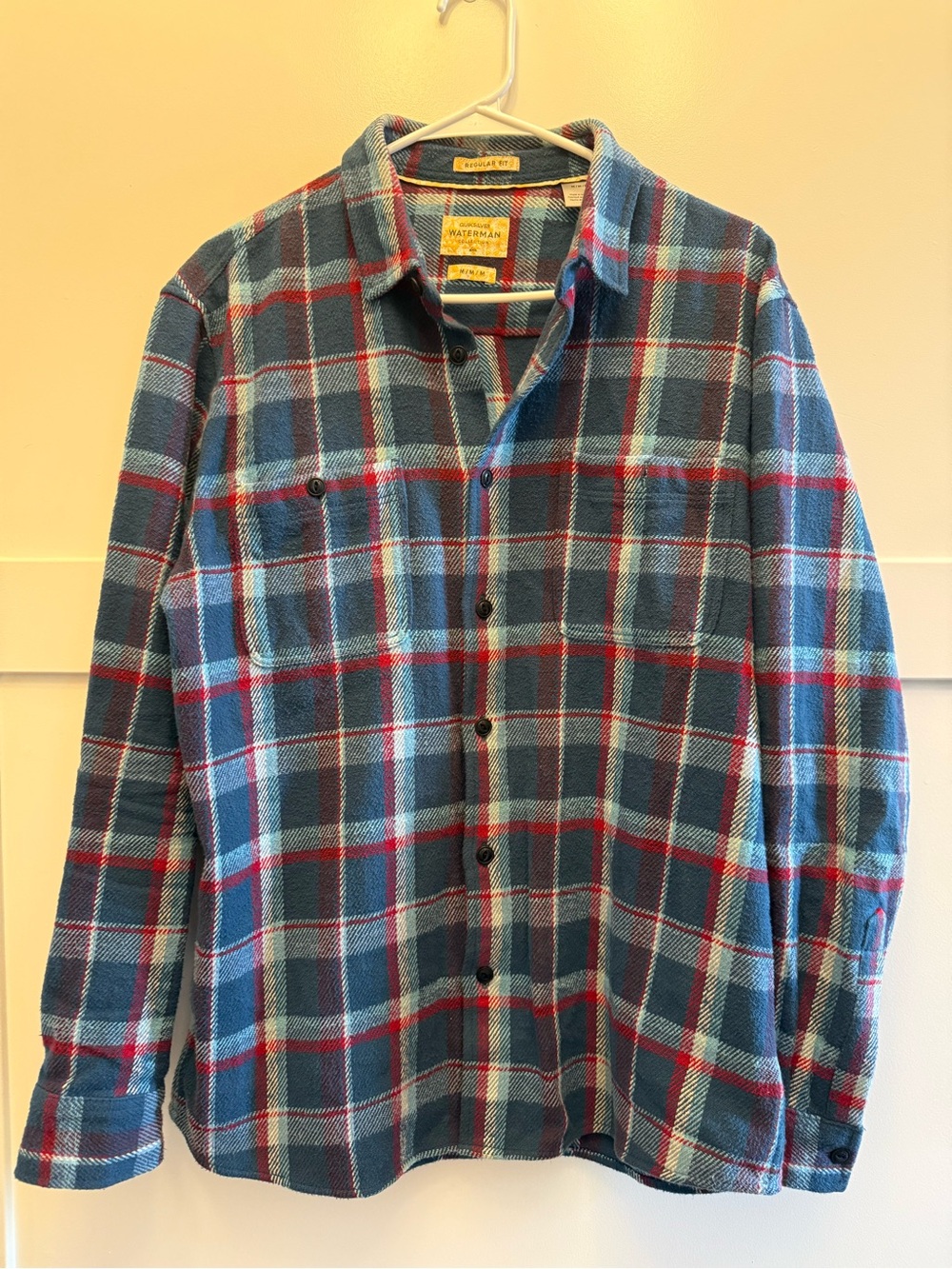 Quiksilver Waterman Collection Flannel Men’s M Regular Fit Blue Plaid Button Up